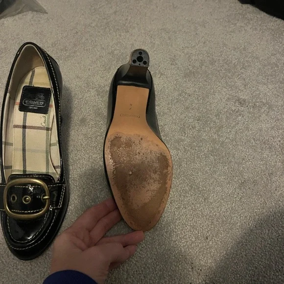 Coach Black Patent Leather heeled with gold buckle - Picture 8 of 10